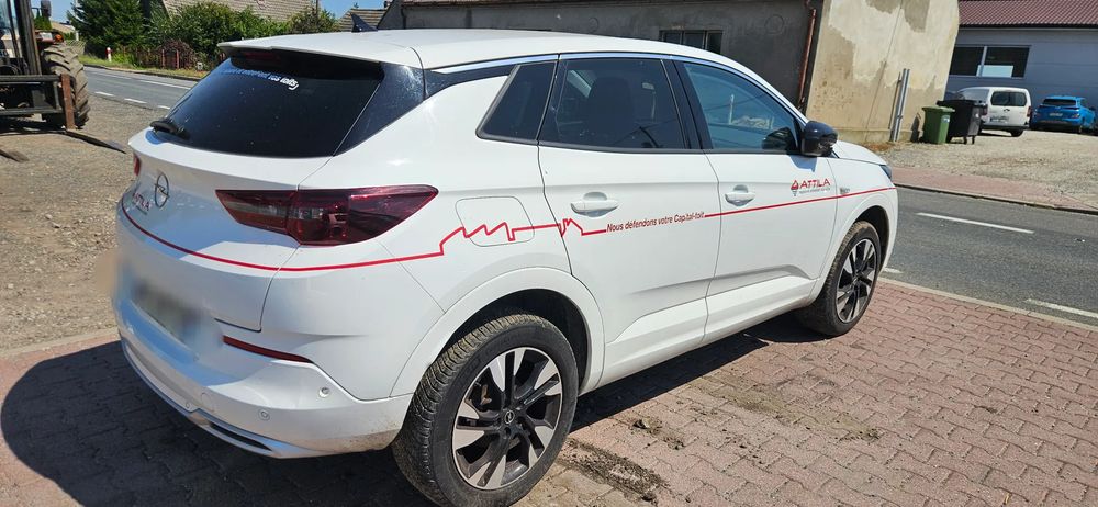 Opel Grandland 1.5 D Automatik GS Line 2023
