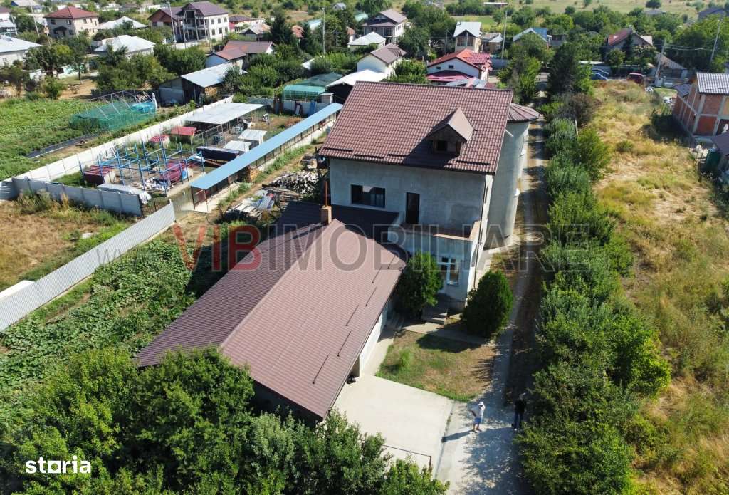 Vila Cornetu - 3900 mp teren - partial construita -  8 camere - Imagine principală: 3/16
