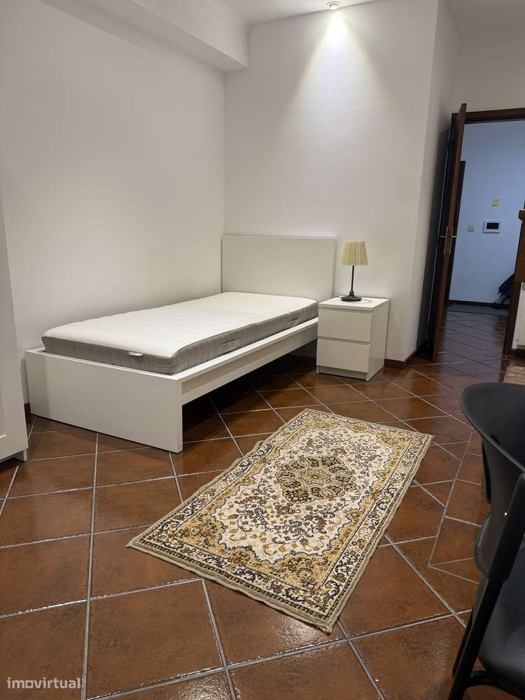 Quarto Guimarães - Grande imagem: 4/9