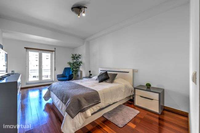 Apartamento T4+1 em Lamaçães, Braga-13