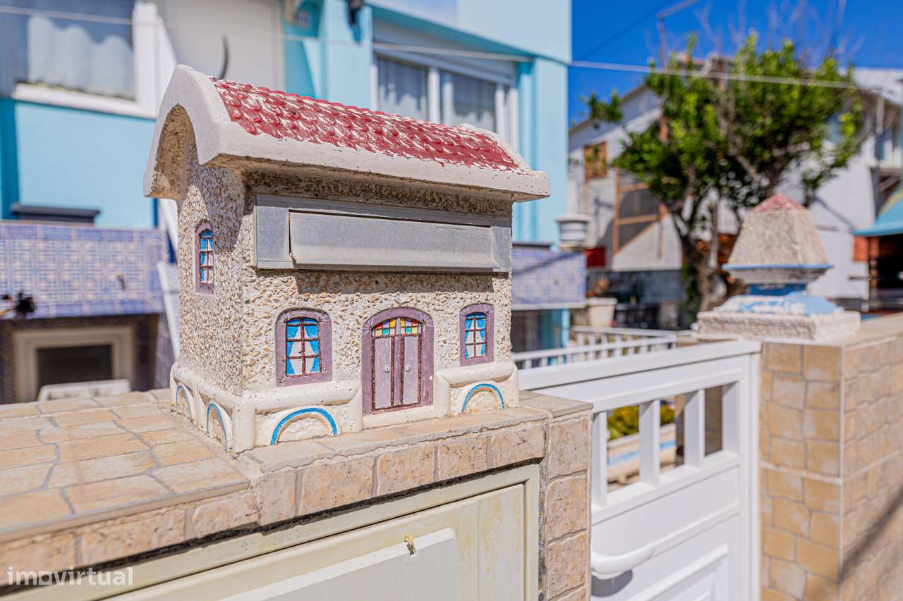 Moradia T4 Cova do Vapor – A dois passos da praia - Grande imagem: 5/60