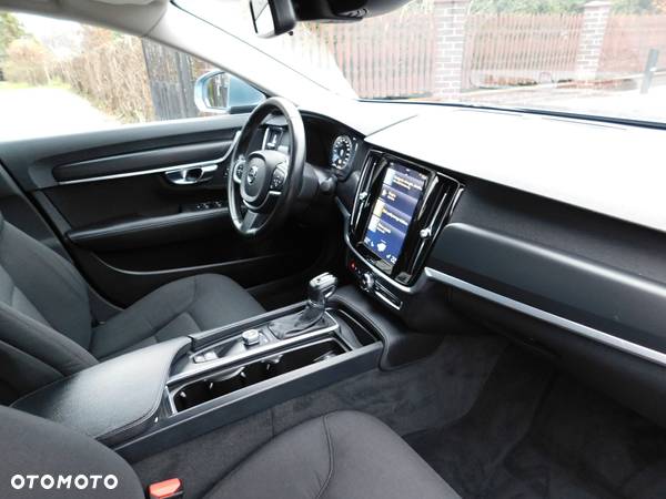 Volvo S90 D3 Geartronic Momentum Pro - 8