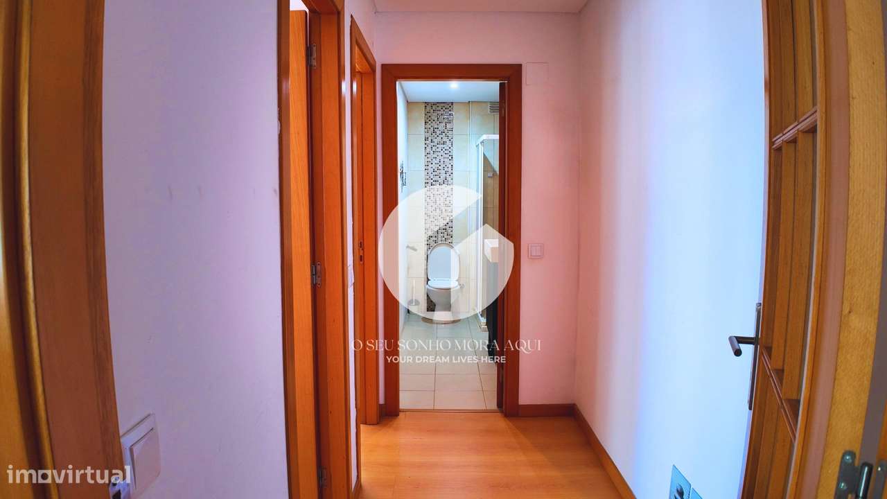 Apartamento T2 em Faro - Av. 5 de Outubro-12