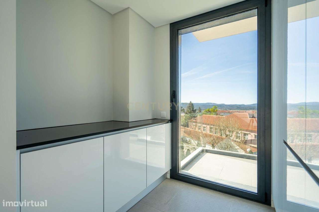 Apartamento T3 - Empreendimento Gardens - Novo-7