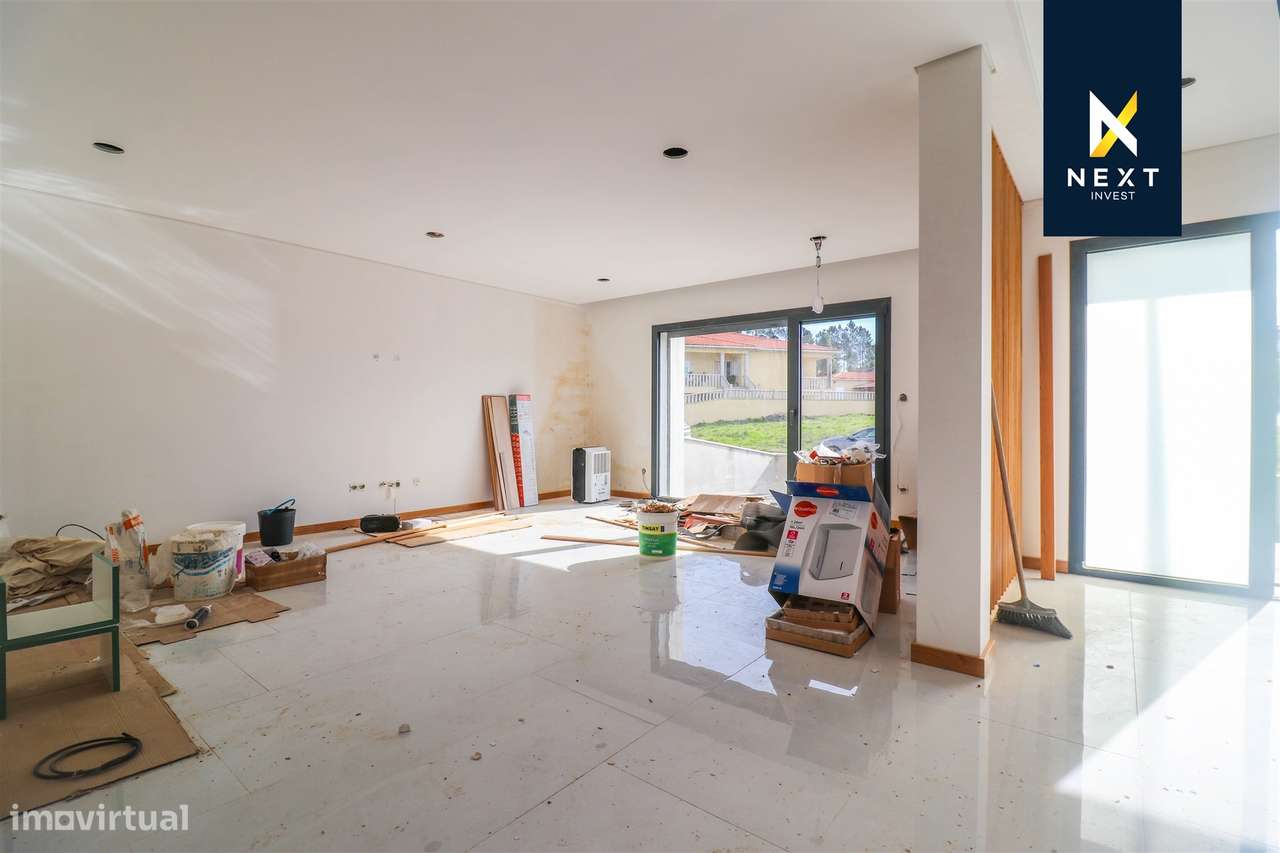Moradia em T3+1 Nova – Viseu-16
