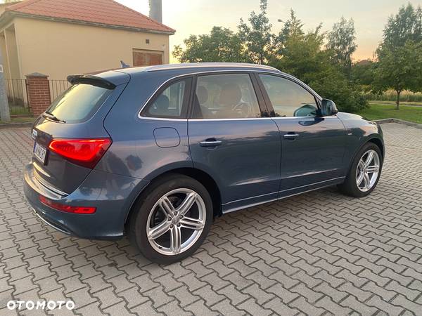 Audi Q5 2.0 TDI S tronic - 3