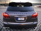 Porsche Cayenne Turbo Tiptronic S - 10