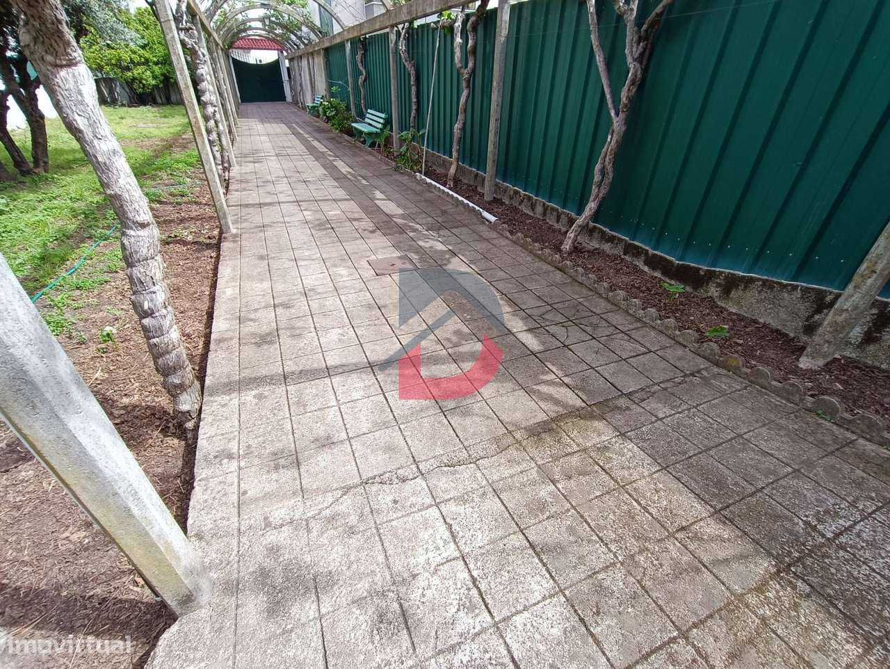 Moradia com Terreno-38