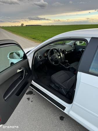 Audi A3 1.4 TFSI Ambiente - 6