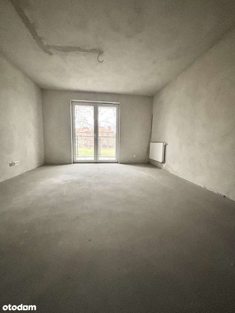 Nowa kawalerka z miejscem postojowym i komórką lokatorską-2