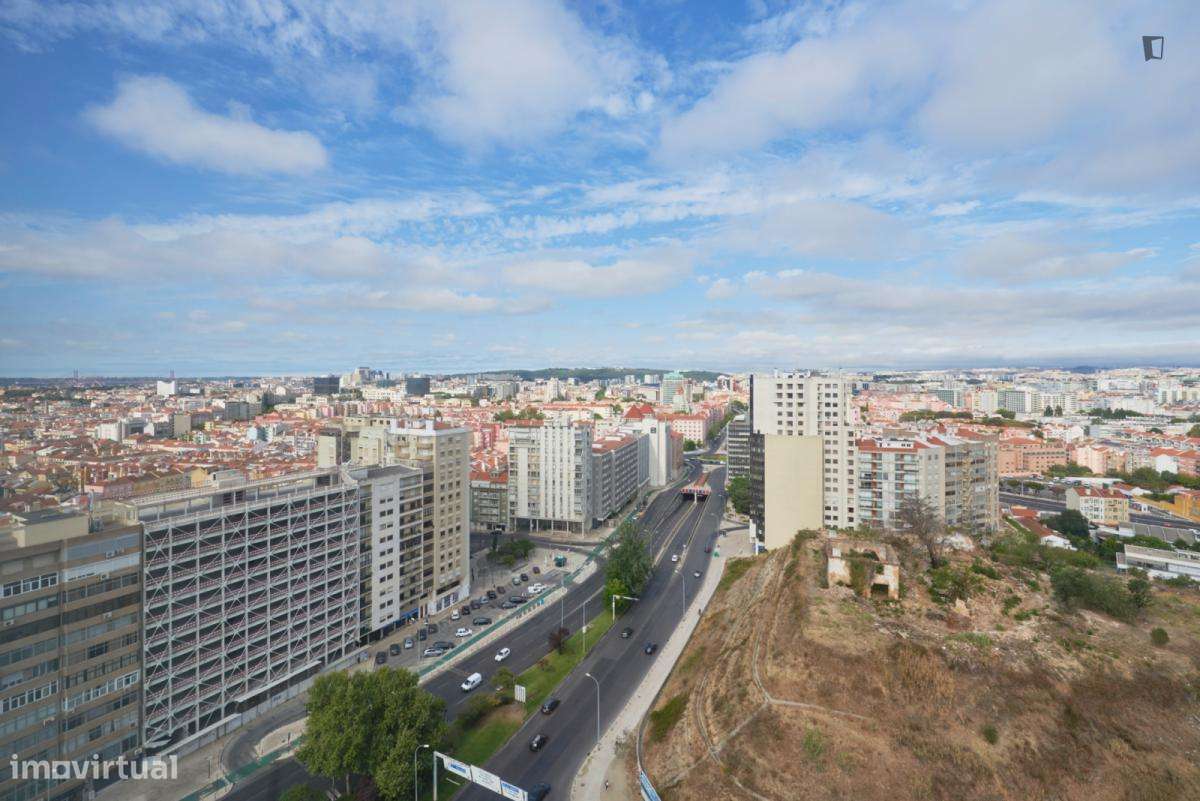 Quarto - localizado em Olaias Lisbon - Grande imagem: 3/24