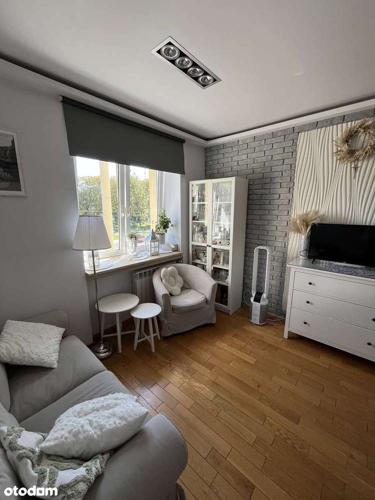 Skrzyżowanie Marszałków umeblowany 3 pokojowy apartament 53 m, garaż