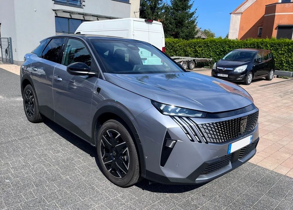 Peugeot 3008 III (2024-) 1.2 PureTech mHEV GT S&S e-DCS6 2025