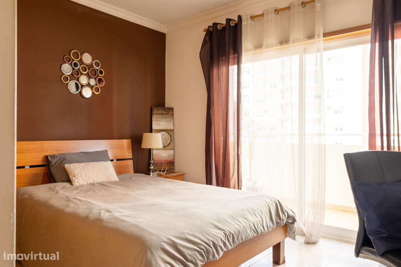 Apartamento T2 na Urbanização da Raminha em Portimão!-21