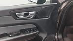 Volvo XC 60 B4 D R-Design - 15