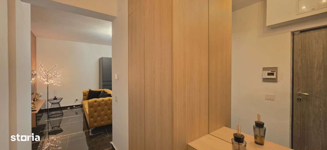 Apartament ultrafinisat 2 cam. de vânzare, Prima Decebal-5