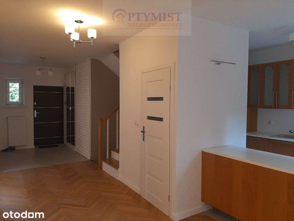 Dom, 205 m², Warszawa-2