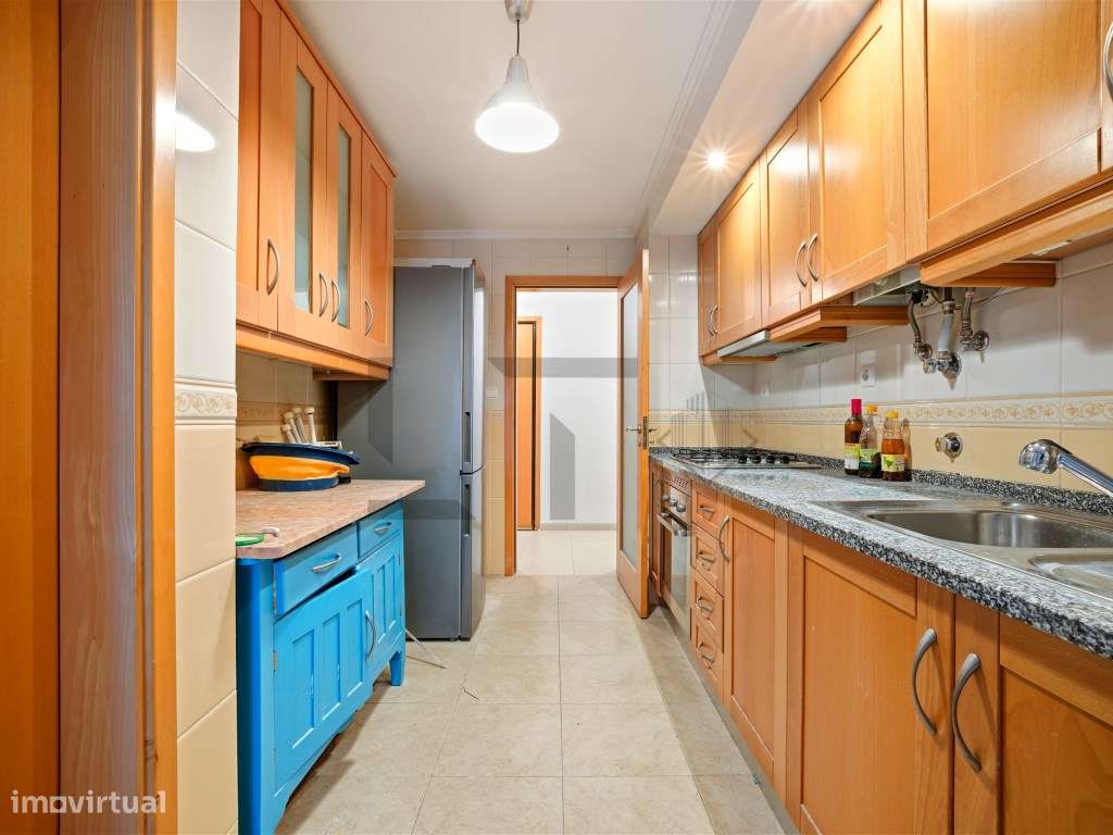 Apartamento T2 com Garagem e Carregador Elétrico, para Arrendamento... - Grande imagem: 4/13