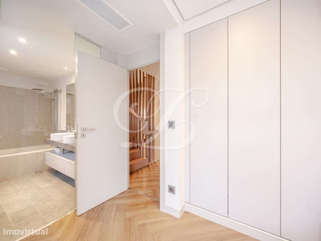 Moradia T5 c/ Jardim Relvado | Sintra-15