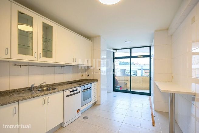 Apartamento T3 para venda - VISTA MAR - PRAIA-10