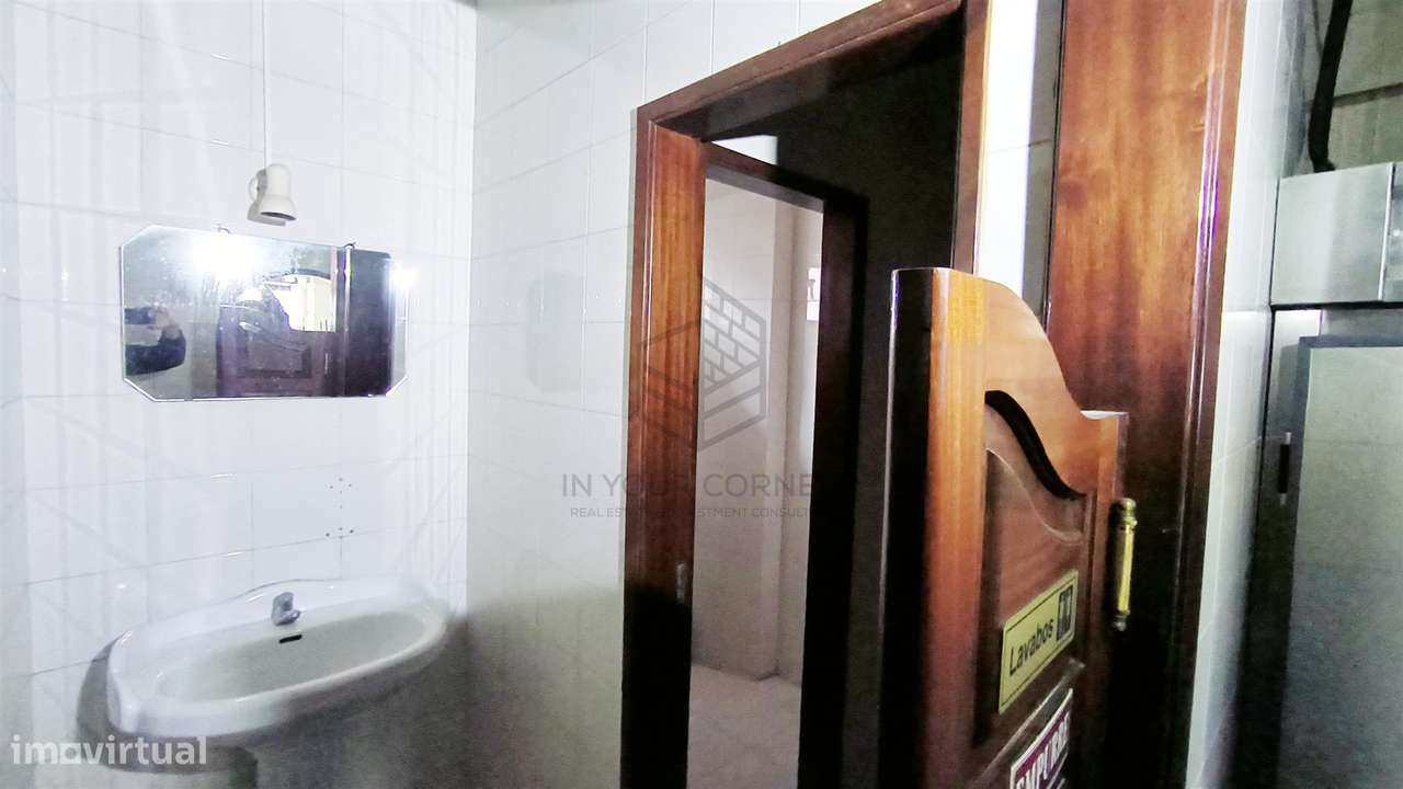 Loja  Venda em São Vicente,Lisboa-57