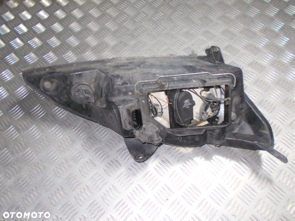 Ford Focus MK1 - lampa przednia lewa LIFT - 3