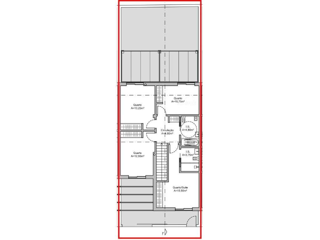 Moradia geminada com logradouro e dois lugares de estacionamento - Grande imagem: 3/4
