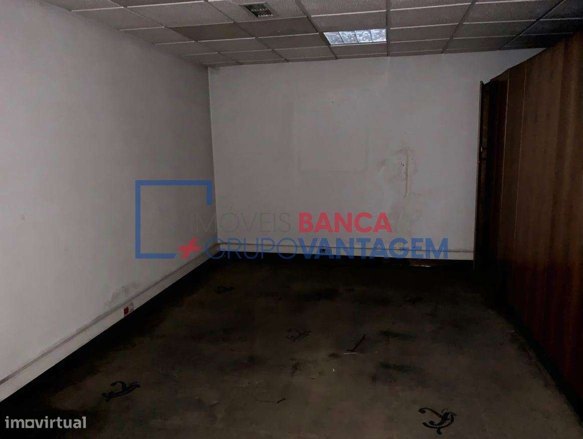 Loja em Santa Maria de Lamas - Grande imagem: 5/9