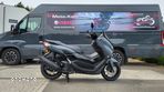 Yamaha NMAX - 9