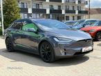 Tesla Model X - 27