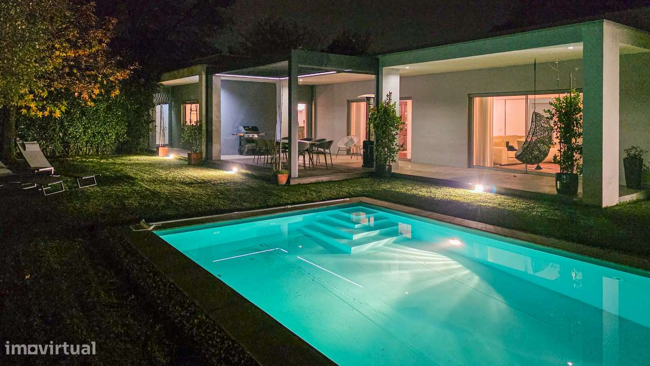 Moradia Individual T4 à venda em Vizela-7