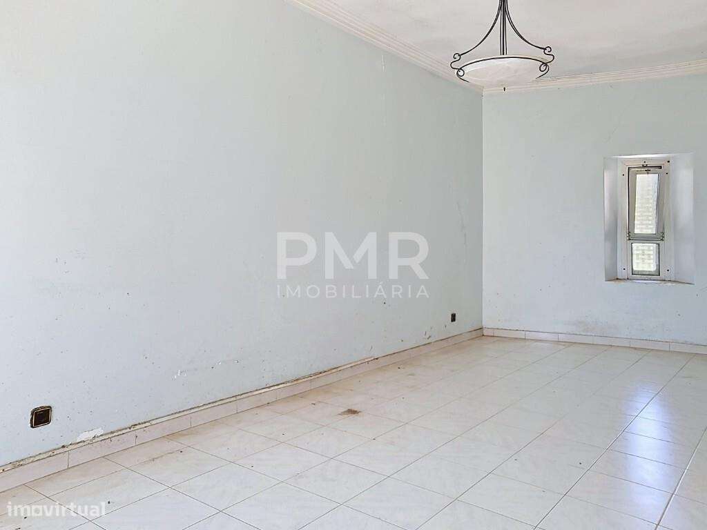 Apartamento T3 para remodelação-15