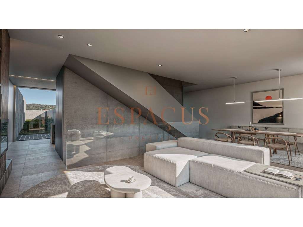 Moradia T3 com Piscina e vista Mar em Areosa-11