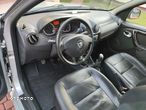 Dacia Duster 1.6 16V 105 4x2 Laureate - 12