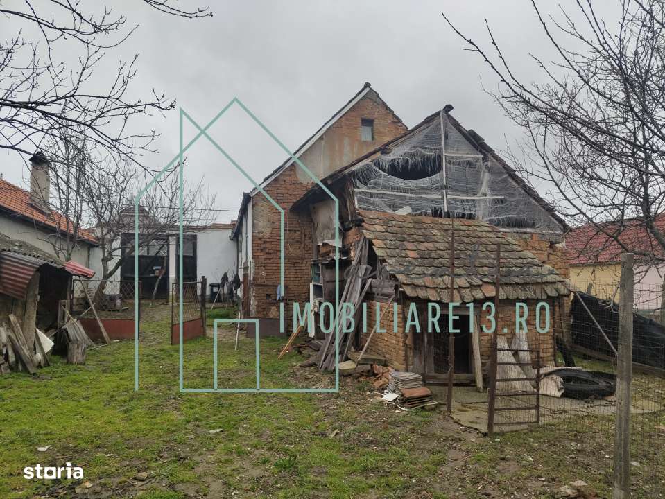 Casa romaneasca cu 1.789 mp teren in satul Deal, Calnic, jud. Alba-4