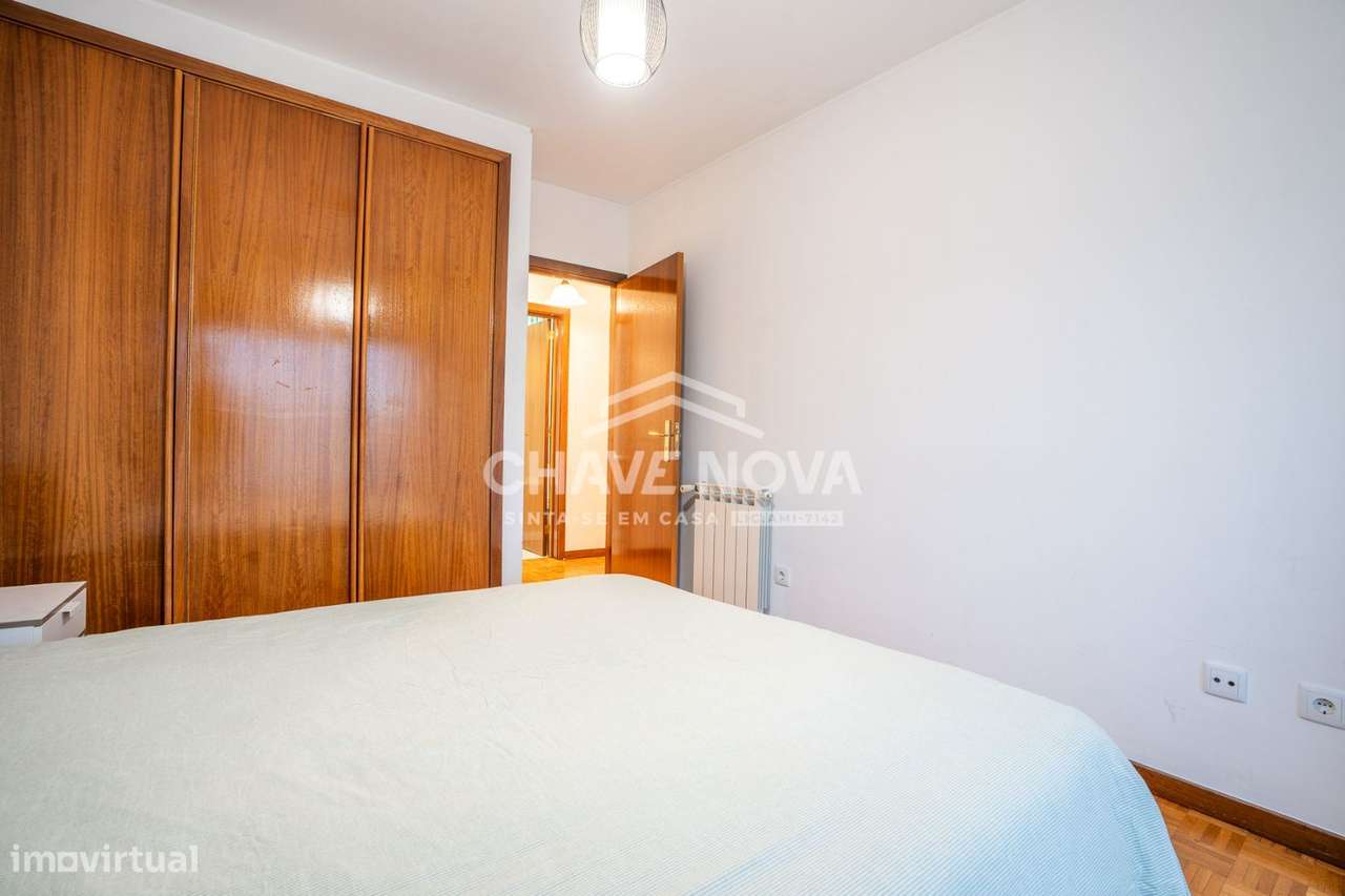 PS - Excelente T1 em Oliveira do Douro,  15 minutos a pé do metro-10