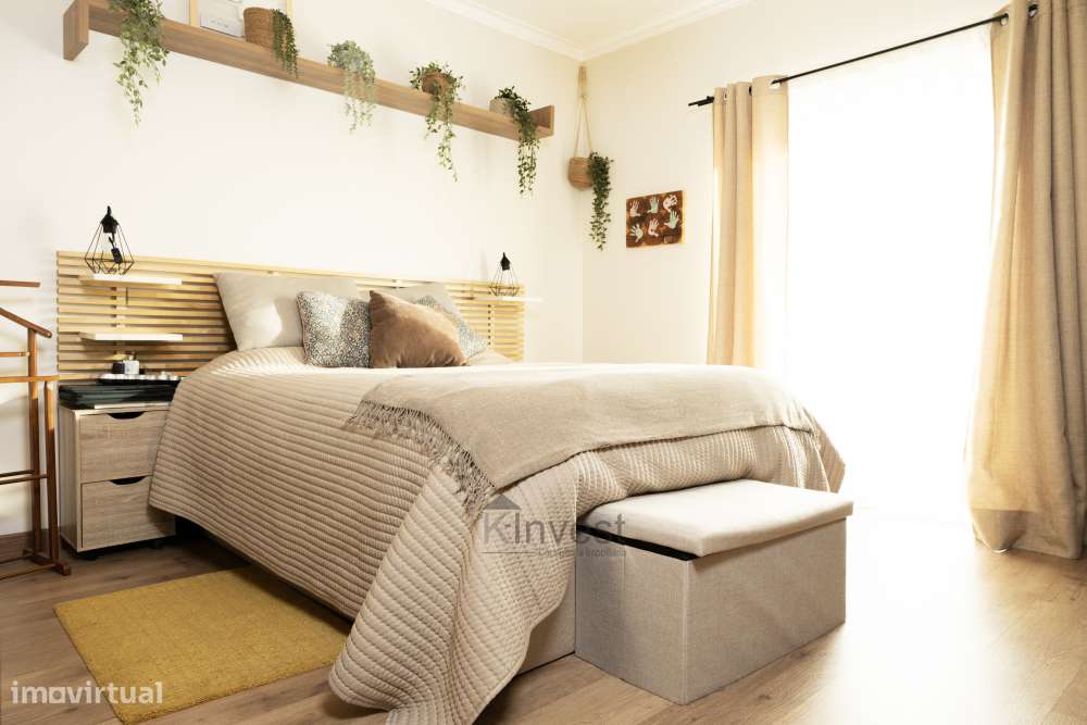 Moradia T3+1 com Garagem, Anexo e Cozinha Exterior, Famões, Odivelas - Grande imagem: 5/23