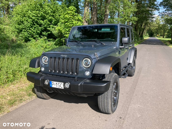 Jeep Wrangler - 2