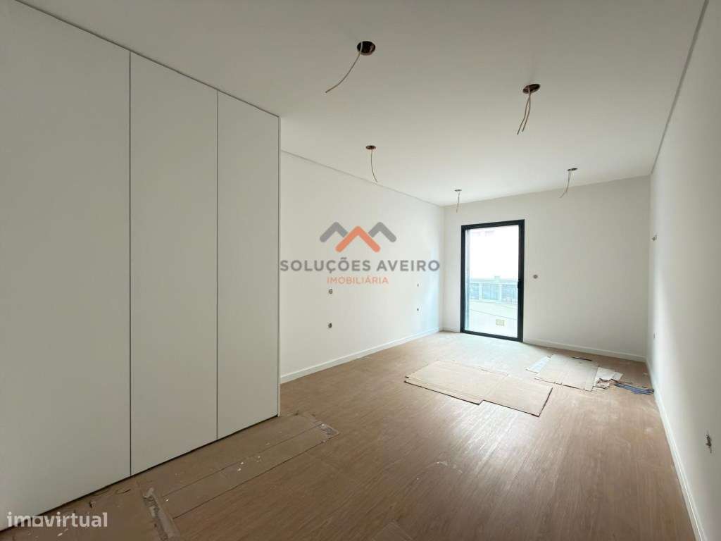 Apartamento T3 Duplex com Terraço | 3 WC | Garagem e Arrumos - Cent...-25