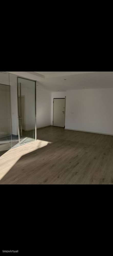 T2 moderno e confortável  (Praia da Granja) - Grande imagem: 5/23