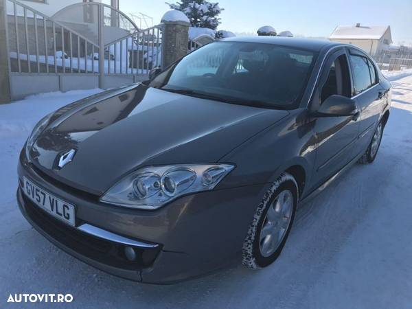 Dezmembrez Renault Laguna 3 2010 - 2