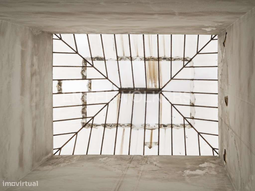 Predio para oportunidade de investimento em Arroios-16