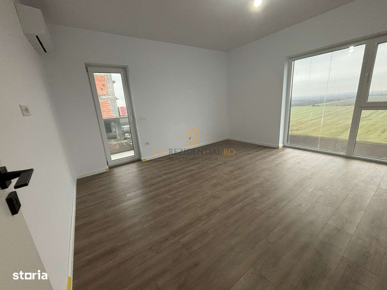 Apartament nou, 2 camere, decomandat, finisat premium, Berceni, Sect.4-0