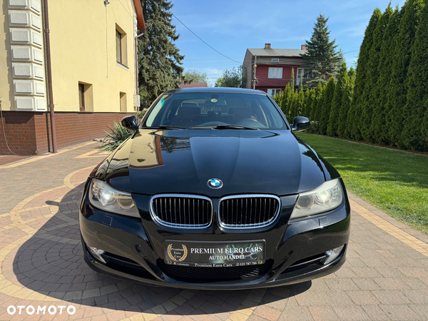 BMW Seria 3 320d Efficient Dynamics Luxury Line - 7