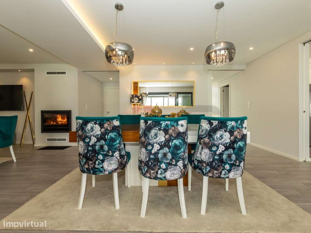 Refúgio Moderno com Vista e Design no Pico da Pedra, Ilha de São Mi...-24