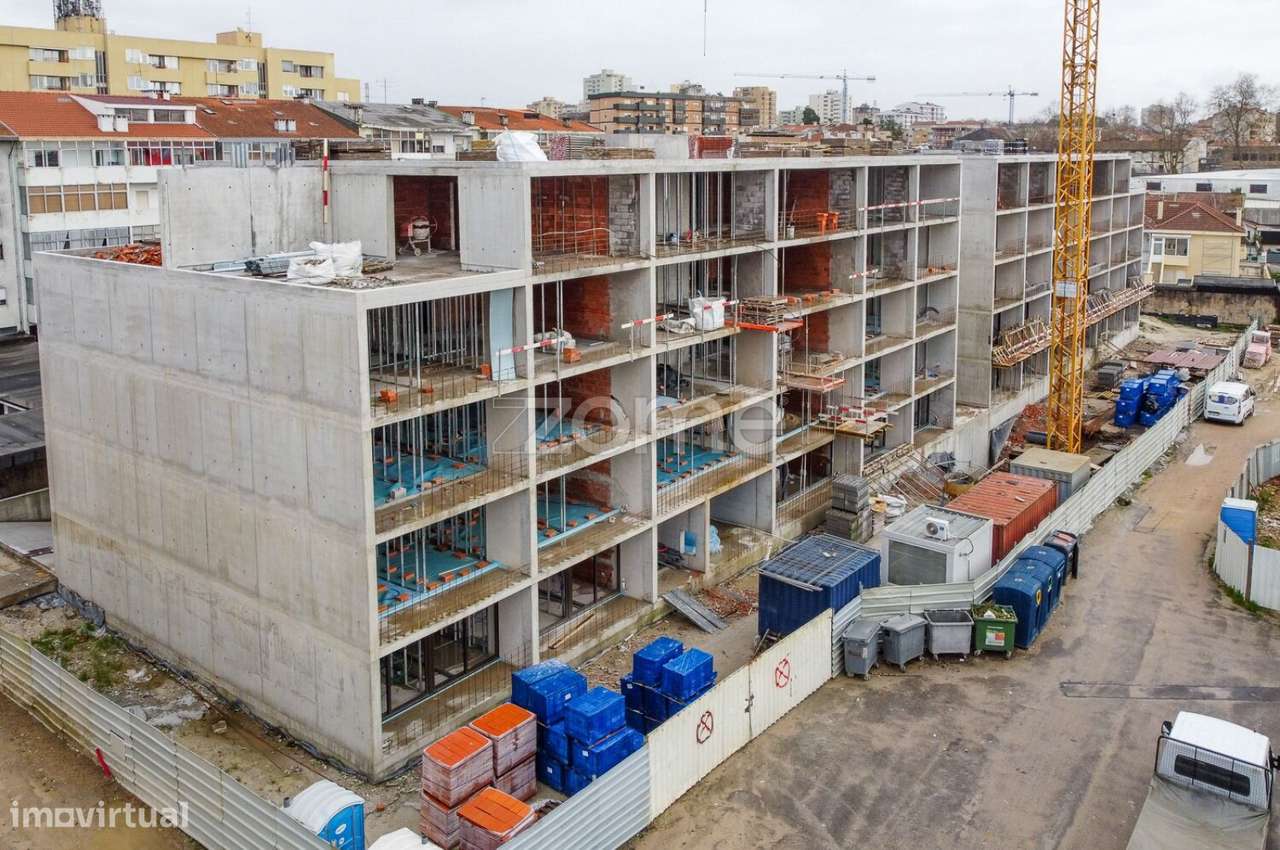 APARTAMENTO T1 EMPREENDIMENTO BURGOS - CONSTRUÇÃO - Grande imagem: 2/17