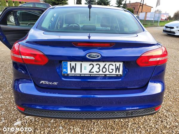 Ford Focus 1.6 Gold X - 16