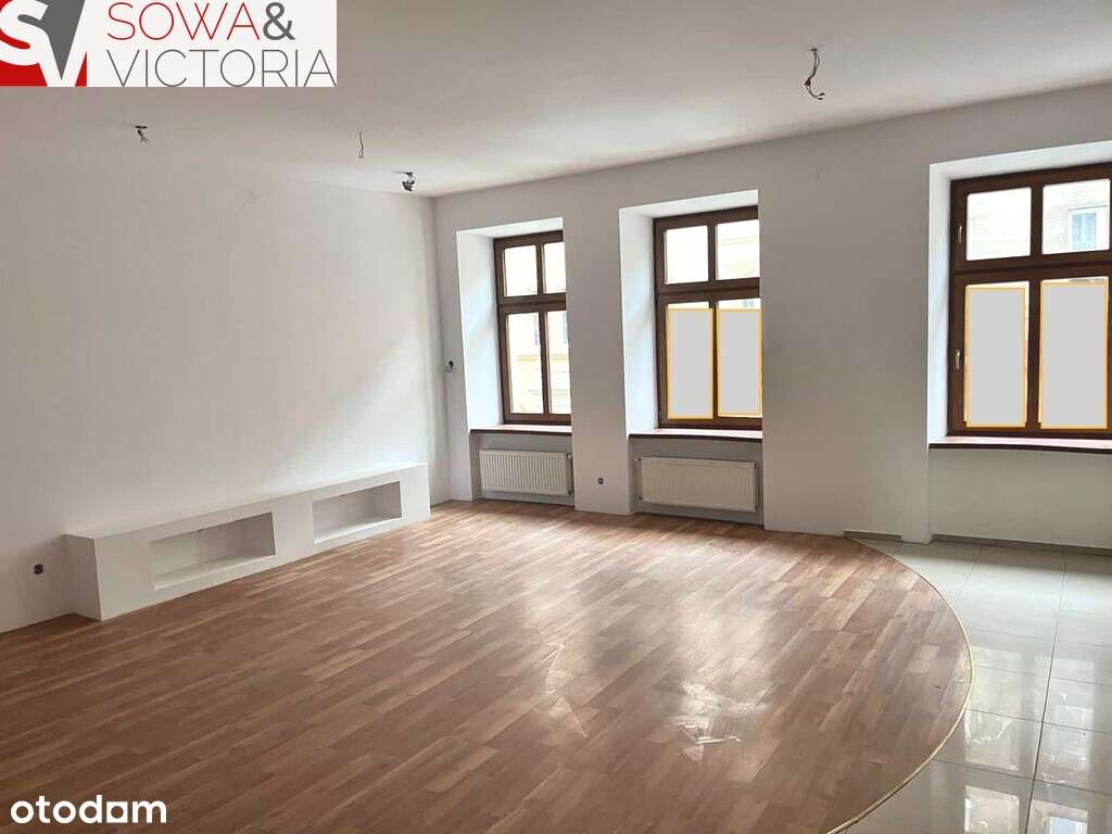 Przestronne mieszkanie w odrestaurowanej kamienicy-0