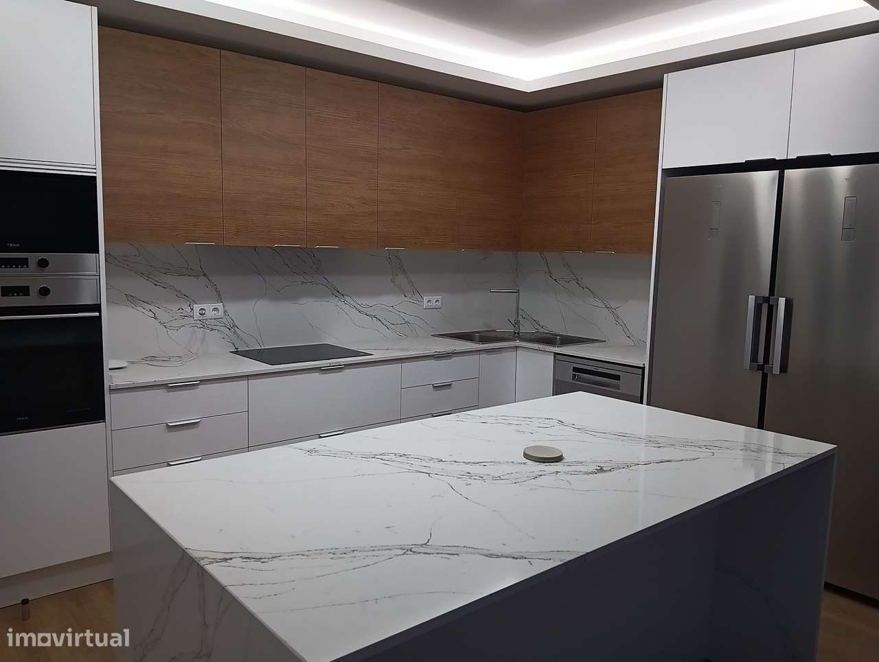 Moradia T4+garagem Piscina e Ginásio Quinta do Chiado-6