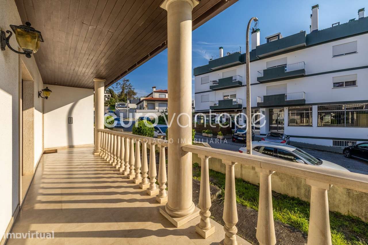 MORADIA T8 NO CENTRO DE LEIRIA-58